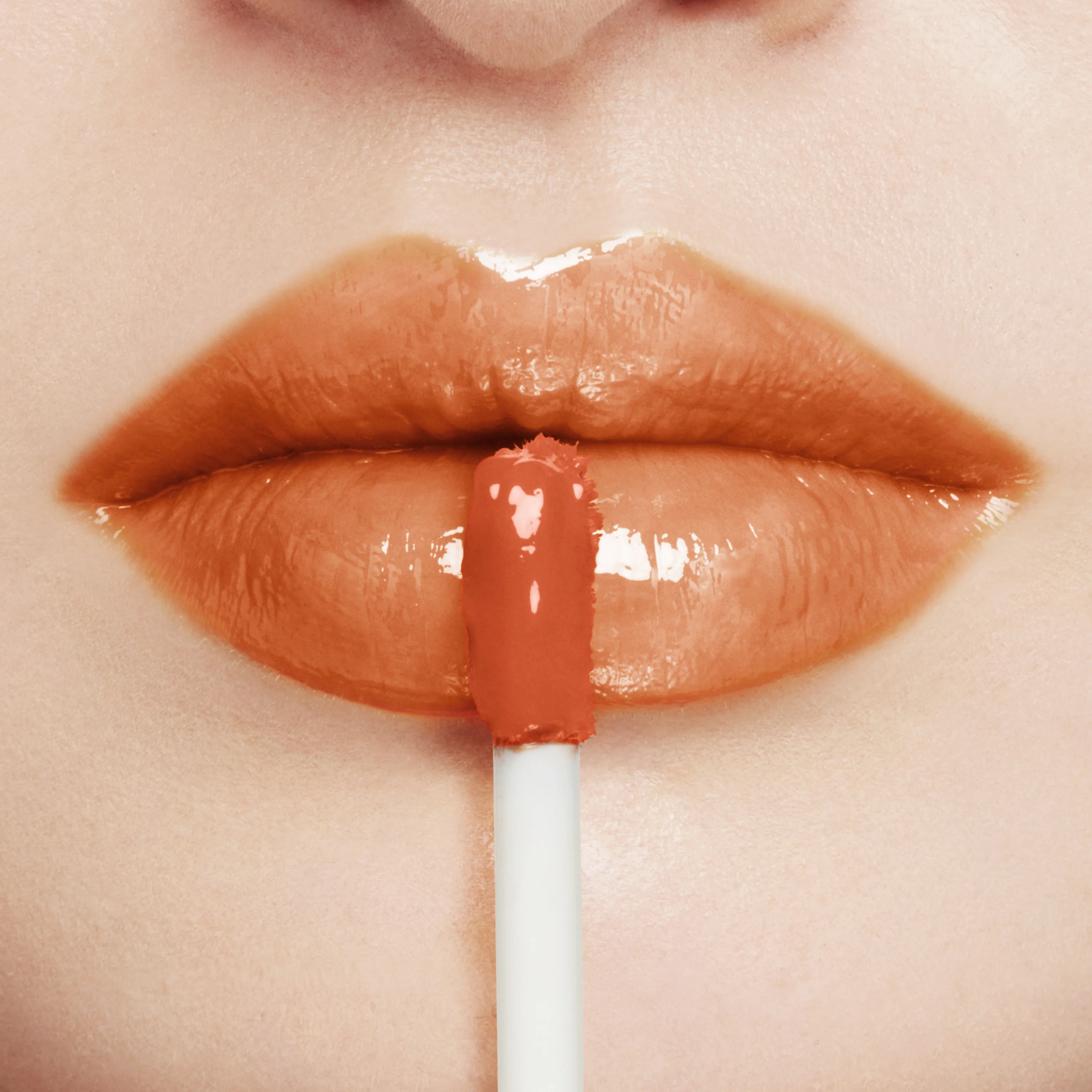 TREATMENT WRAPPING LIP [EXCLUSIVE] - Image 3